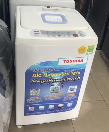 Máy giặt cũ  TOSHIBA 7 Kg   lòng inox không rỉ mới 95% 