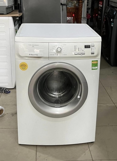 Máy giặt cũ Electrolux 7 kg EWP10741mới 95%