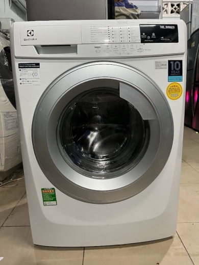 Máy giặt cũ Electrolux Inverter 7.5 kg EWF10744 MỚI 95%
