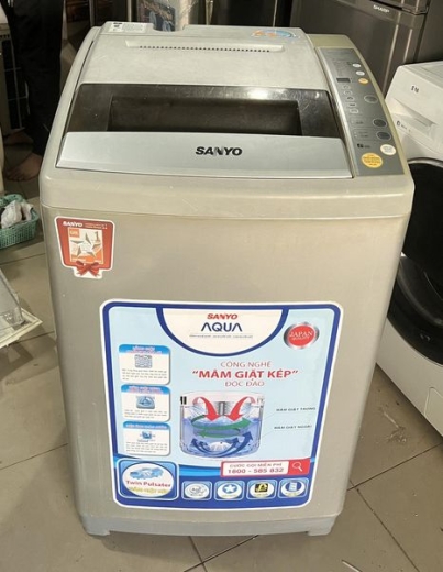 Máy giặt  cũ Sanyo 8.5kg lòng inox không rỉ mới 95%