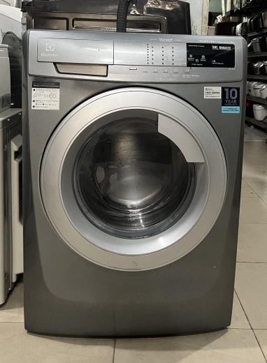 Máy giặt Electrolux Inverter 8 kg EWF12844S mới 95%