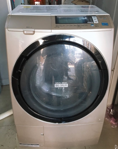 Máy giặt Hitachi BD-S7500L chức năng giặt 9KG và sấy 6KG MỚI 95%