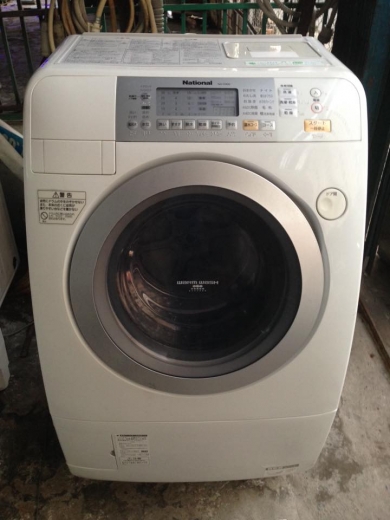 Máy giặt National inverter NA-V900 giặt 9kg sấy khô 6 kg mới 95%