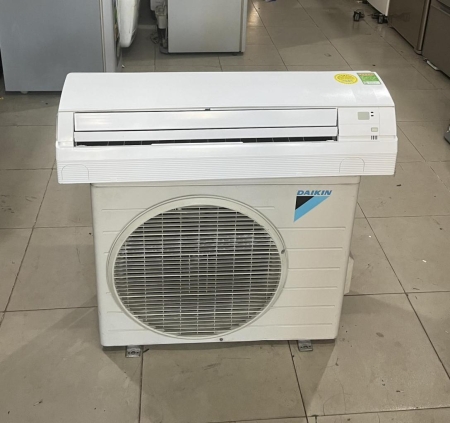 Máy lạnh cũ Daikin  1 Hp Thái Lan  mới 95%