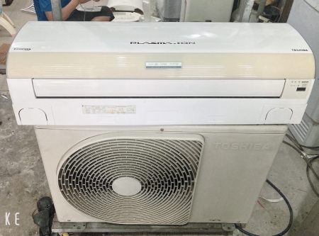 Máy lạnh cũ Toshiba inverter 1,25HP tiết kiệm điện Plasma.ion