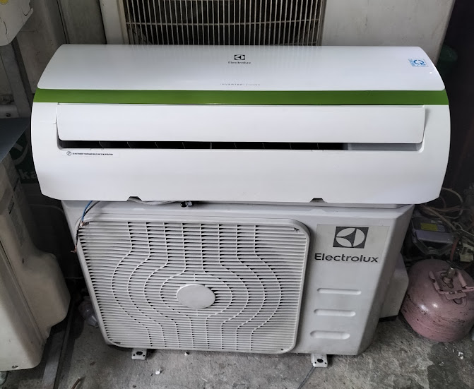 Thanh lý tủ lạnh Electrolux Inverter 320 lít - Đồ Cũ Tiến Thắng