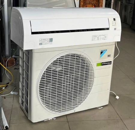 Máy lạnh nội địa Nhật Daikin 1.5hp inverter tiết kiệm điện gas R32 mới 95%