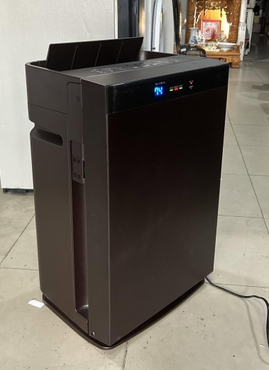 Máy lọc không khí bù ẩm của Daikin MCK70TY-T