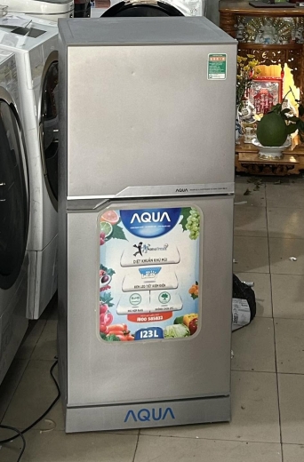 Tủ lạnh cũ AQUA 123 LÍT AQR-125AN không đóng tuyết mới 95%