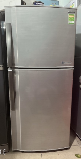 Tủ lạnh cũ Sharp SJ-195S-SL 194 lít  không đóng tuyết mới 95%