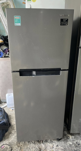 Tủ lạnh Samsung Inverter 208 lít RT19M300BGS/SV MỚI 90%