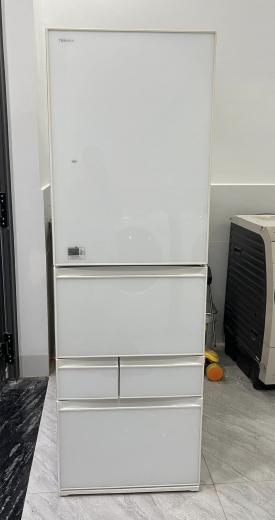 Tủ lạnh Toshiba Inverter Vegeta mặt gương 426l Pico Ion GR-435GXVS mới 95%