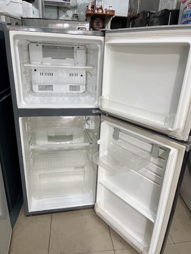 Chia sẻ với hơn 164 về tủ lạnh electrolux ese6201bg